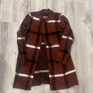 Tahari Brown Plaid Women's Cape open front size medium